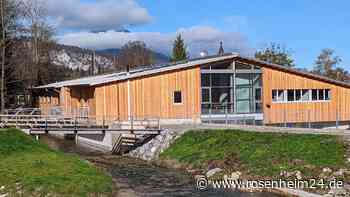 Das Kiefersfeldener Feuerwehrhaus: Welche moderne Technik im „Haus der Superlative“ steckt