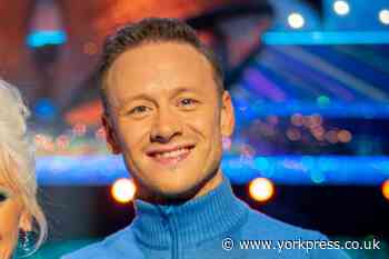 Strictly star Kevin Clifton cries after making family discovery