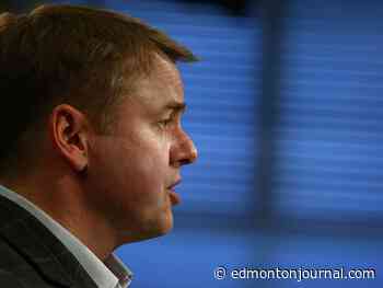 Wife of ex-health minister gives tearful testimony at Shandro law society hearing