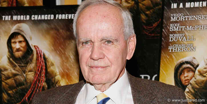 Cormac McCarthy, 'No Country for Old Men' Author, Dies at 89