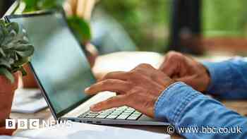 Amazon cracks down on fake reviews with AI