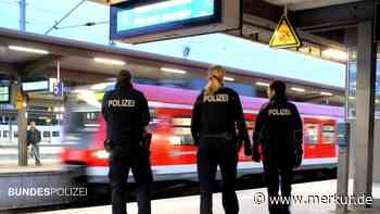 Mann stellt sich in Münchner S-Bahn schützend vor junge Frau - und wird für seine Zivilcourage bestraft