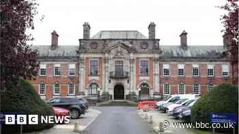 North Yorkshire: Conservatives lose majority after councillor quits