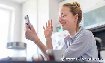 WhatsApp will soon let your friends send VIDEO messages