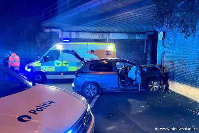 Man (27) staat voor de rechter voor dolle rit met politieachtervolging: “Gevlucht voor politie omdat hij vreesde dat ze hem gingen oppakken voor verkrachtingszaak”