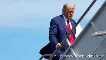 Abgeklärt oder ängstlich? Donald Trump auf der Anklagebank