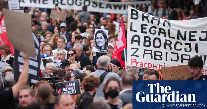 ‘All pregnant women are in danger’: protests in Poland after expectant mother dies in hospital