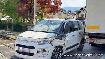Unfall an Bahnübergang in Siegsdorf führt zu Verkehrschaos