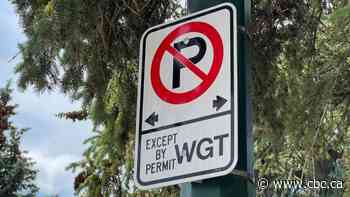 Calgary residents divided over proposed tweaks to street parking permits