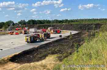 FW-SE: Flächenbrand auf der Autobahn bei Kaltenkirchen