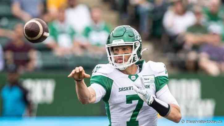 Riders expect veteran starter Harris to play against Blue Bombers despite hip injury
