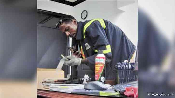 Officers looking for man who broke into car dealership, stole car and temp tags