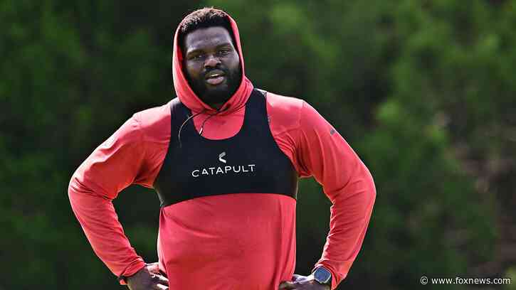 Bucs' Todd Bowles praises Shaquil Barrett's mental strength amid return just months after daughter's death