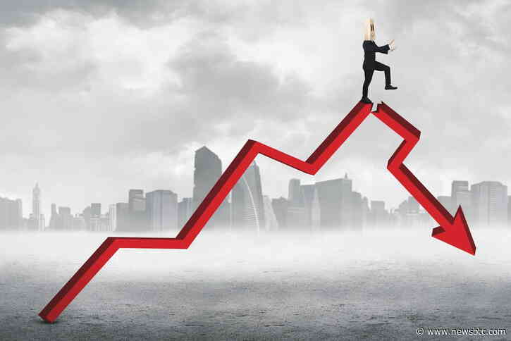 Bitcoin Price Plunges Further Post Fed Decision, $24K Next?