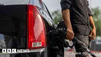 US inflation at lowest since 2021 as fuel prices fall