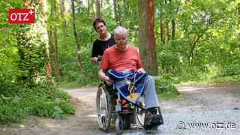 Zum Leidwesen von Rollstuhlfahrern: Beliebter Spaziergängerweg in Jena voll mit Schotter