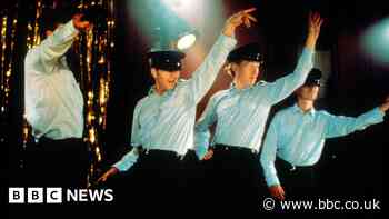 Robert Carlyle on The Full Monty’s return: ‘If you don’t laugh, you’ll cry’