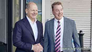 Electric Vehicle Center: Ford investiert in die Zukunft der Marke