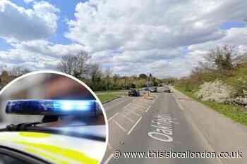 Oakfield Lane Dartford crash: Teenager taken to hospital