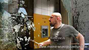 Wütende Demonstranten greifen Banken im Libanon an