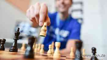 Jugendliche aus MV messen sich bei Schachturnier in Einkaufszentrum