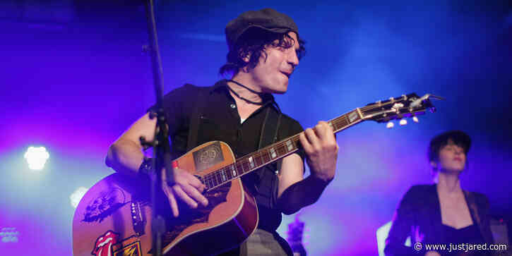 Musician Jesse Malin Reveals He Suffered A Stroke & Is Paralyzed From The Waist Down