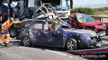 Road fatalities are more likely at specific times on certain days, study says