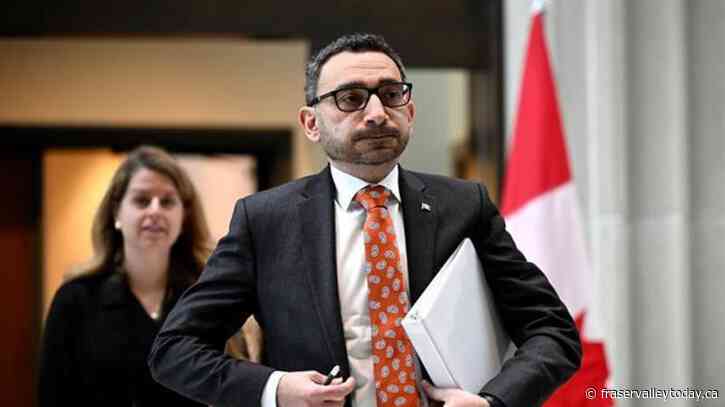 Ottawa confirms land expropriations for rail bypass after Lac-Mégantic tragedy