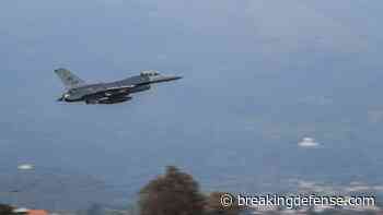 Netherlands outlines 3-step F-16 training plan for Ukraine, plus $43.4M air defense package