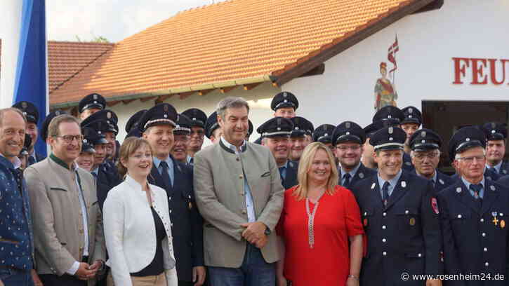 Ministerpräsident Söder beim Feuerwehrfest in Arbing: „Uns geht’s gut!“