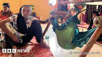 Cyclone Biparjoy: India, Pakistan evacuate more than 170,000