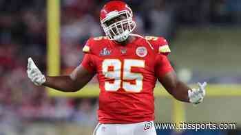 Chiefs' Chris Jones skips mandatory minicamp while seeking new contract; Andy Reid not concerned