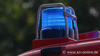 Reisebus gerät kurz vor der Fehmarnsundbrücke in Brand