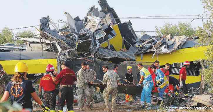Scontro tra treni in Puglia, condannati un capostazione e un capotreno. Assolti i dirigenti di Ferrotramviaria e dell’ente ministeriale