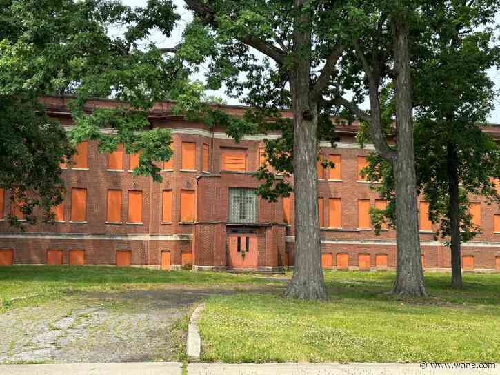 Demolition slated for former Fort Wayne Bible College; three dorms and Hausser Hall