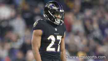 Ravens' J.K. Dobbins did not participate in mandatory minicamp due to contract situation, per report