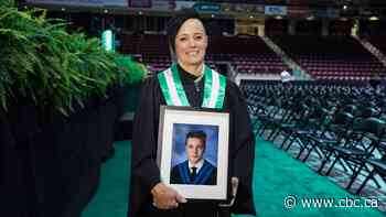 #TheMoment an Ontario mother graduated in her late son's place