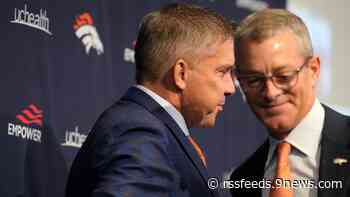 Payton enlists mountain-climbing expert Penner to speak at final team meeting