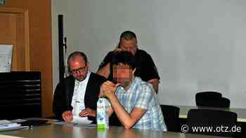 Kuriose Gehhilfe in Jenaer Gerichtssaal: Blanker Hohn oder purer Zufall?