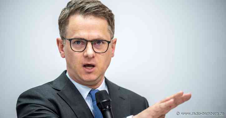 CDU-Vize Linnemann: Arbeitslose zu Job-Annahme verpflichten