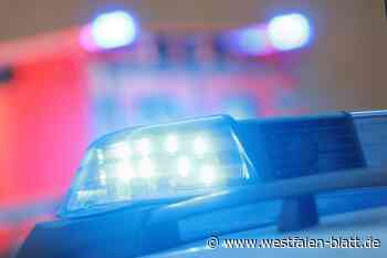 Bielefeld: Motorrad erfasst Fußgängerin