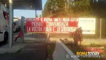 Anche a Roma scoppia la protesta dei lavoratori di Mondo Convenienza: a rischio la consegna dei mobili