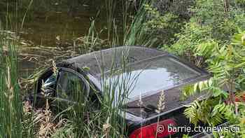 Suspended driver charged in collision that sent vehicle into a creek in Barrie
