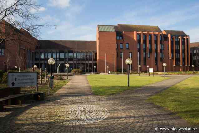 Rechtbank beveelt onmiddellijke aanhouding én internering voor Bruggeling (24) die personeelsleden hogeschool belaagt: “De doodsbedreigingen worden steeds ernstiger”