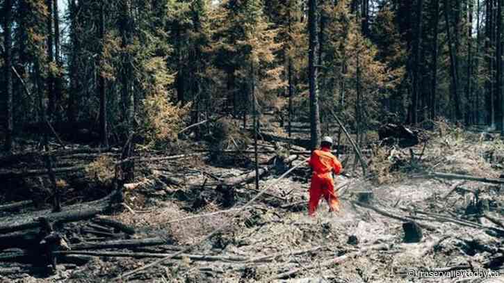 Residents of Quebec town emptied two weeks ago because of fire to return home Sunday