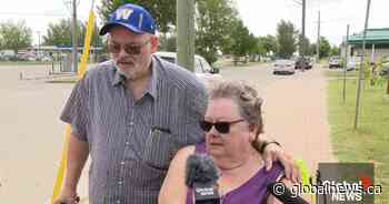 Families, loved ones, await word in Manitoba bus crash that killed 15