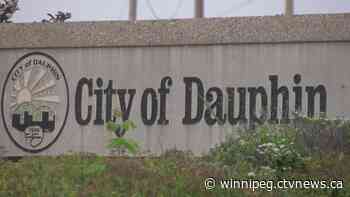 'A tremendously emotional day': Mayors of Humboldt, Dauphin react to fatal Trans-Canada Highway crash