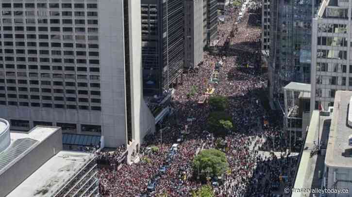 Canada passes 40 million population milestone amid immigration push