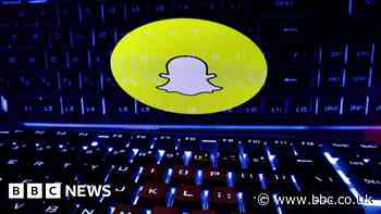 Mum says school failed girl who was harassed after bullies shared details