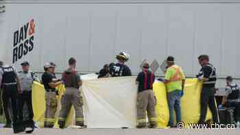 Semi involved in southwestern Manitoba collision with bus had right of way, RCMP say